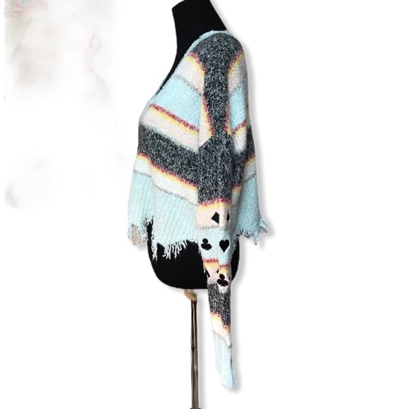 Wildfox Oversized Cropped Sweater Embroidered Smal - Picture 6 of 9